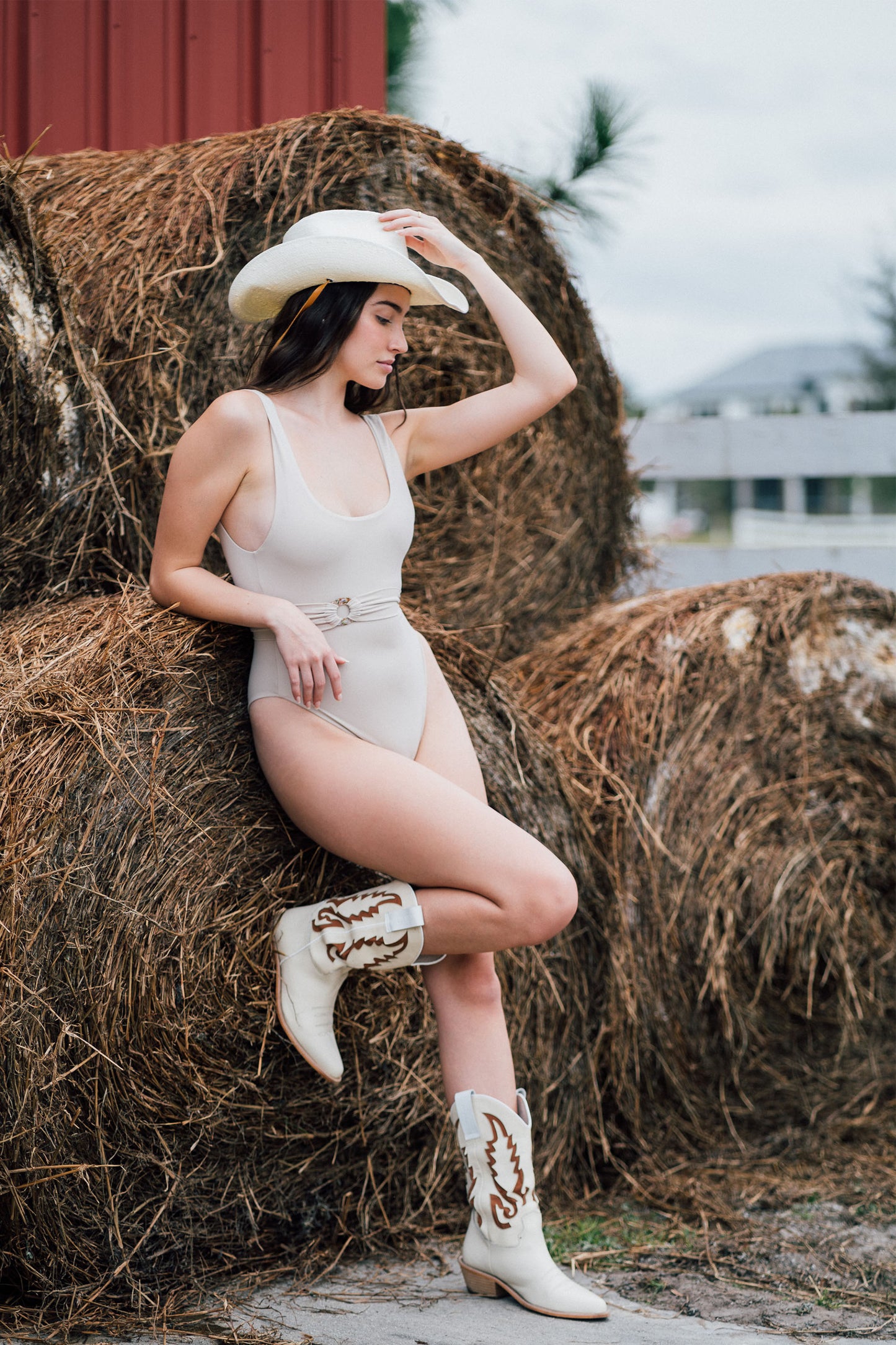 sophie one piece oatmeal beige